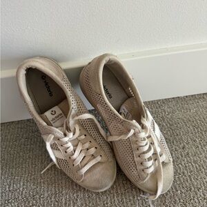 Sneakers, Size 36 Low Top Beige/White Mesh Sneakers